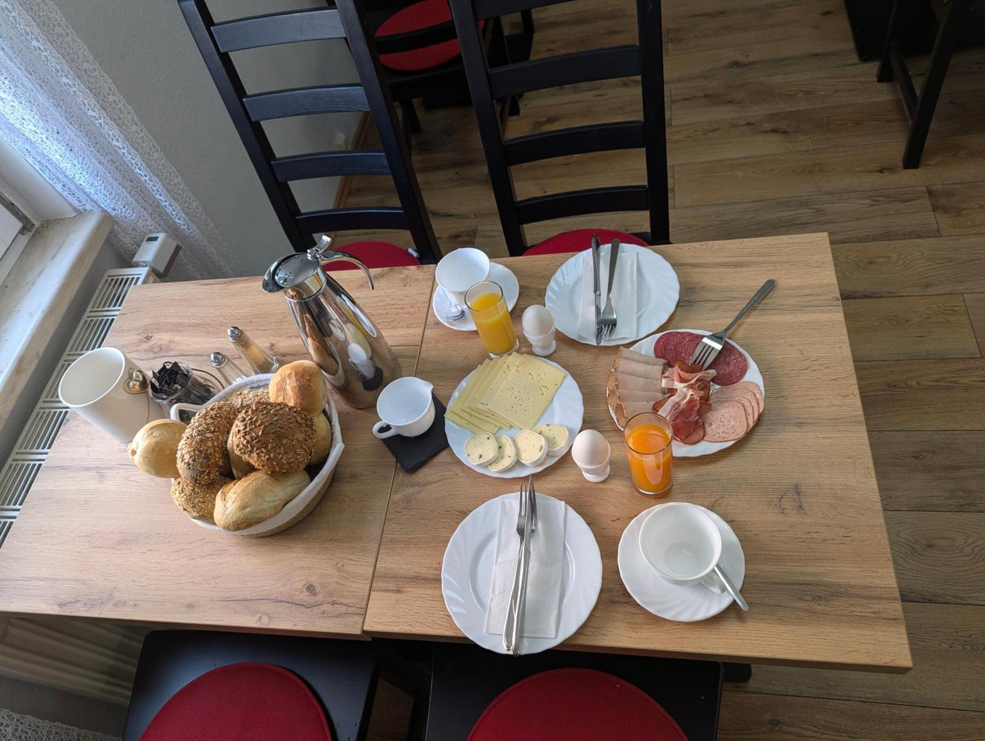 Hotel Wolke 迈宁根 外观 照片